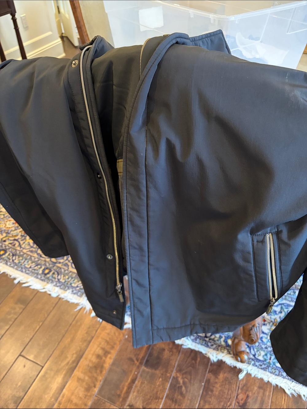 RAINFOREST Black Men's Raincoat with Zip Pockets